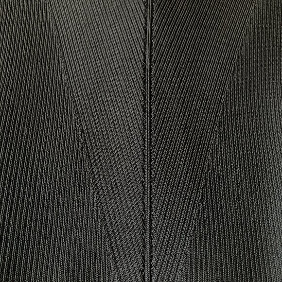 White House Black Market Sleevless Sweater Tank - Picture 1 of 4